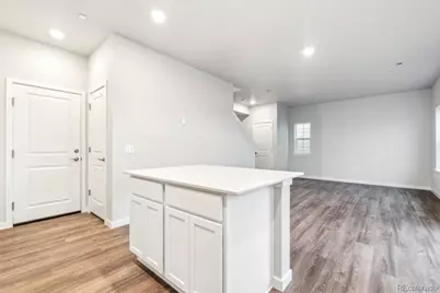 9433 Danube Street, Commerce City, CO 80022 - Photo 6