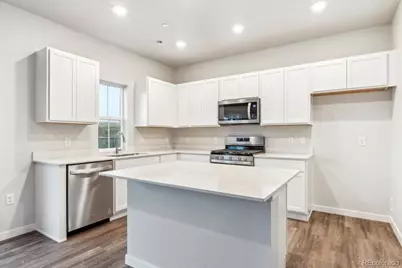 9433 Danube Street, Commerce City, CO 80022 - Photo 4