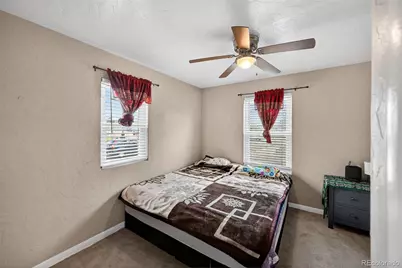 880 Lansing Street, Aurora, CO 80010 - Photo 8