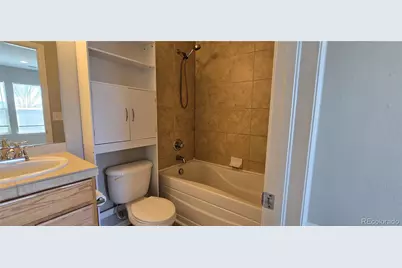 832 Sunrise Drive, Lochbuie, CO 80603 - Photo 8