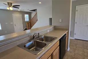 832 Sunrise Dr, Lochbuie, CO 80603 - Photo 4