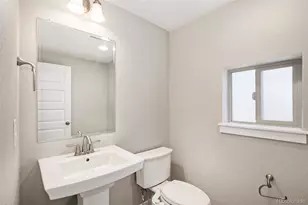 2521 Moline St, Aurora, CO 80010 - Photo 10