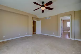 25994 E Peakview Pl, Aurora, CO 80016 - Photo 32