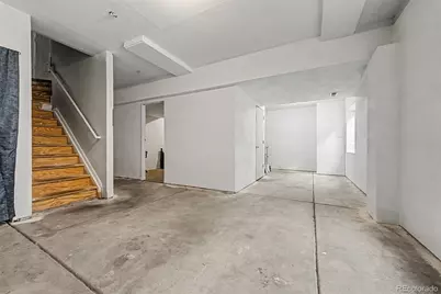 5543 Hannibal Court, Denver, CO 80239 - Photo 14
