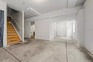5543 Hannibal Ct, Denver, CO 80239 - Photo 14