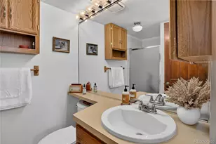 2082 S Helena St, Aurora, CO 80013 - Photo 16