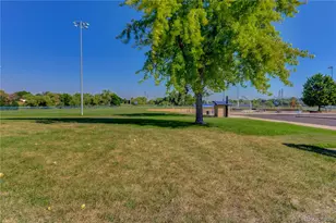 2082 S Helena St, Aurora, CO 80013 - Photo 30