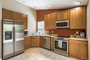 4835 S Eaton Park Way, Aurora, CO 80016 - Photo 8