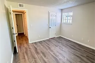 1766 S Pitkin Cir, Aurora, CO 80017 - Photo 14