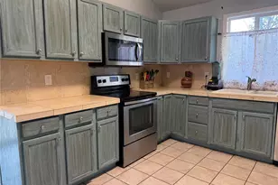 12272 E Burlington Pl, Denver, CO 80239 - Photo 8