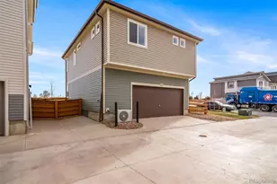 10331 Xanadu Ct, Commerce City, CO 80022 - Photo 32