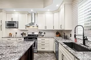 2927 N Humboldt St, Denver, CO 80205 - Photo 10