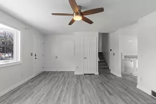 659 S Newark Ct, Aurora, CO 80012 - Photo 4