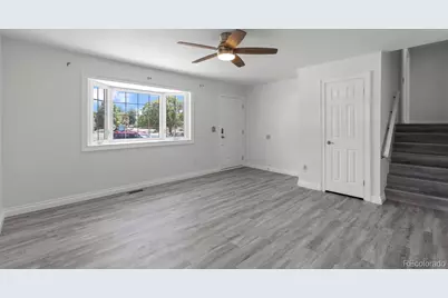659 S Newark Court, Aurora, CO 80012 - Photo 6