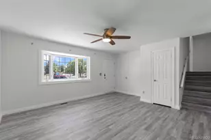 659 S Newark Ct, Aurora, CO 80012 - Photo 6