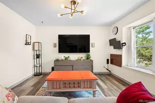 1927 Cathay Ct, Aurora, CO 80011 - Photo 8