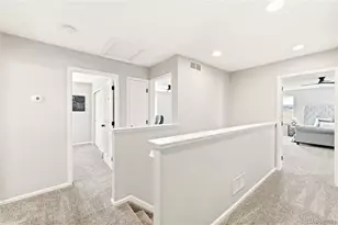 5247 S Riviera Cir, Aurora, CO 80015 - Photo 20