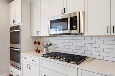 7140 S Vandriver Way, Aurora, CO 80016 - Photo 8