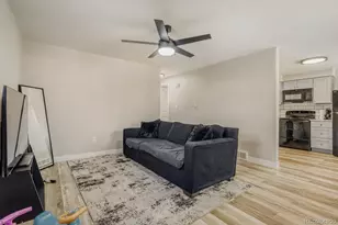 370 Dayton St, Aurora, CO 80010 - Photo 12