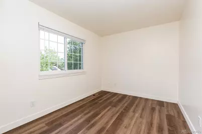 1410 S Vaughn Circle, Aurora, CO 80012 - Photo 18