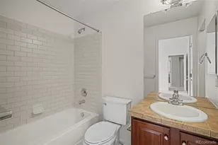 24871 E Ontario Dr, Aurora, CO 80016 - Photo 30