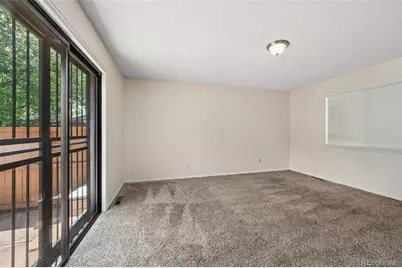 82 S Eagle Circle, Aurora, CO 80012 - Photo 12