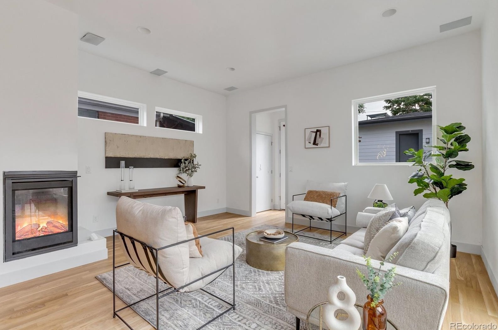 2130 Osceola St, Denver, CO 80219-5202
