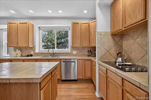 10922 Independence Dr, Parker, CO 80134 - Photo 8