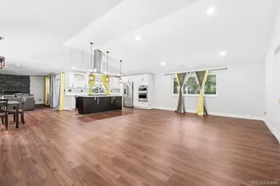 10051 E Walsh Place, Denver, CO 80247 - Photo 4