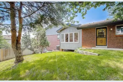 27 Beacon Hill Lane, Greenwood Village, CO 80111 - Photo 2