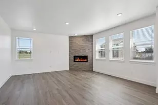 898 Eastport Dr, Berthoud, CO 80513 - Photo 4