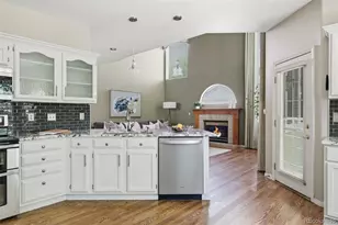 4426 S Andes Way, Aurora, CO 80015 - Photo 8