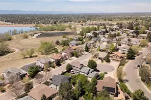 4426 S Andes Way, Aurora, CO 80015 - Photo 38