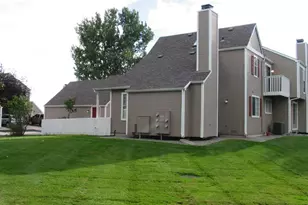 2158 Sunridge Cir, Broomfield, CO 80020 - Photo 12