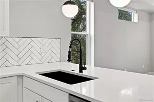 4925 W 10th Ave, Denver, CO 80204 - Photo 8