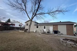 3953 Buena Vista Dr, Loveland, CO 80538 - Photo 6