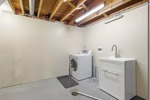 6651 E Ithaca Pl, Denver, CO 80237 - Photo 38