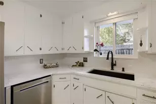 1241 Vivian St, Longmont, CO 80501 - Photo 12