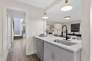 3548 S Hillcrest Dr, Denver, CO 80237 - Photo 16