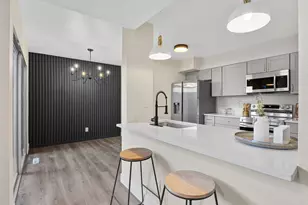 3548 S Hillcrest Dr, Denver, CO 80237 - Photo 12