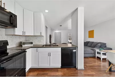 3688 Dexter Court, Denver, CO 80207 - Photo 10