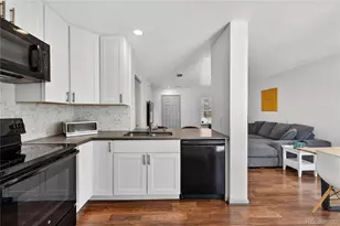 3688 Dexter Ct, Denver, CO 80207 - Photo 10