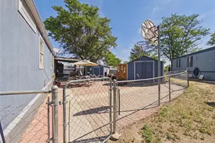 10201 Riverdale Rd, Thornton, CO 80229 - Photo 6