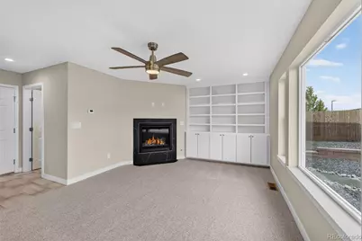 19147 E 22nd Circle, Aurora, CO 80011 - Photo 14