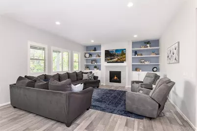 6807 S Riverwood Way, Aurora, CO 80016 - Photo 6