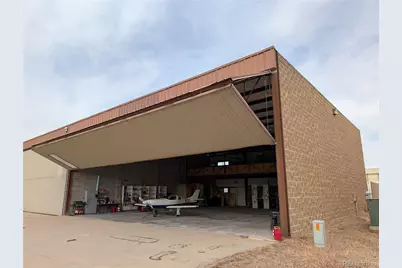 37451 Beechcraft Way #4, Watkins, CO 80137 - Photo 4