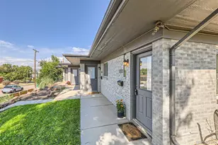 3233 E 33rd Ave, Denver, CO 80205 - Photo 2