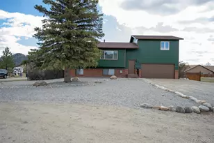 125 Raymond Lee Dr, Buena Vista, CO 81211 - Photo 2