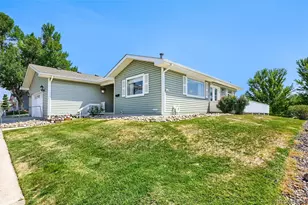 15 Carla Cir, Broomfield, CO 80020 - Photo 2