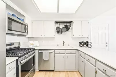 2546 E Easter Avenue, Centennial, CO 80122 - Photo 16